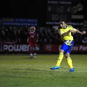 FA Cup: Nicky Maynard's Deflected Shot - Crawley Town vs. Bristol City (07/01/2012)