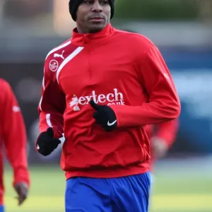 Former Favorite Marvin Elliott Returns: A Warm Welcome from the Home Fans during Bristol City vs Crawley Town