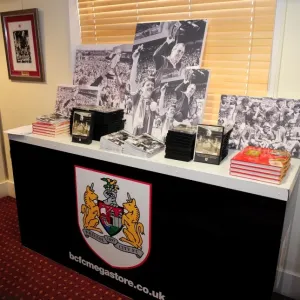 Bristol City FC Freight Rover Trophy Print