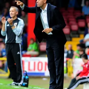 Gus Poyet Leads Brighton at Ashton Gate: Bristol City vs Brighton Championship Clash - September 10, 2011