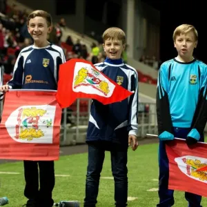 Half Time Flag Bearers: Bristol City vs. Norwich City, Sky Bet Championship (07.03.17)