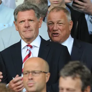 Hardman and Booy at Hillsborough: Bristol City and Bristol Rugby Chiefs Unite at Sheffield Wednesday Match