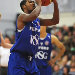 Intense Basketball Showdown: Flyers vs. Raiders - British Basketball League Intense Basketball Showdown: Flyers vs. Raiders - British Basketball League