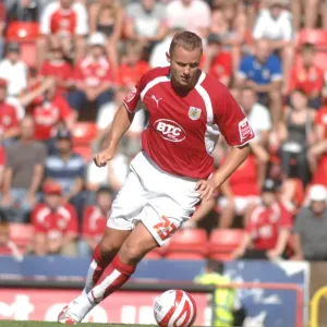 Intense Battle: Lee Trundle vs Scunthorpe United (Bristol City vs Scunthorpe Utd)