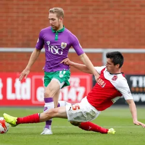 Intense Battle: Scott Wagstaff vs. Stephen Jordan - Fleetwood Town vs. Bristol City Football Rivalry (2014) Intense Battle: Scott Wagstaff vs. Stephen Jordan - Fleetwood Town vs. Bristol City Football Rivalry (2014)