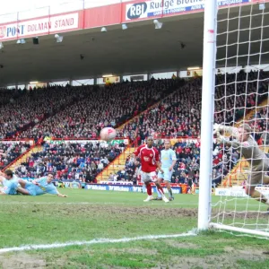 Ivan Sproule in Action: Bristol City vs Colchester United