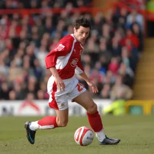 Ivan Sproule in Action: A Riveting Moment from Bristol City vs Hull City