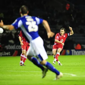 Jamie McAllister Shoots for Goal Print - Leicester City vs Bristol City