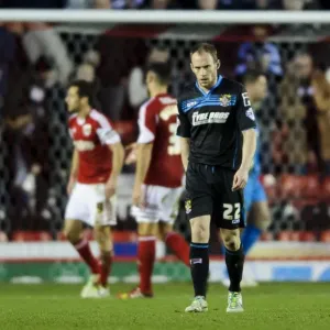 Jay Emmanuel-Thomas Scores: Dejected David Gray Looks On in Sky Bet League One Clash Jay Emmanuel-Thomas Scores: Dejected David Gray Looks On in Sky Bet League One Clash