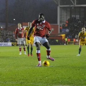 Jay Emmanuel-Thomas Scores Penalty for Bristol City Against Yeovil Town in Sky Bet League One Jay Emmanuel-Thomas Scores Penalty for Bristol City Against Yeovil Town in Sky Bet League One