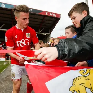 Joe Bryan Meets Young Fans Print