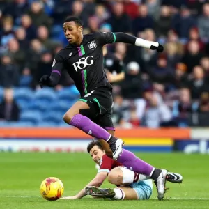 Joey Barton Tackles Jonathan Kodjia: Burnley vs. Bristol City, Sky Bet Championship (December 2015) Joey Barton Tackles Jonathan Kodjia: Burnley vs. Bristol City, Sky Bet Championship (December 2015)