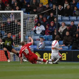 John Oster slots home crytal palace 1st goal John Oster slots home crytal palace 1st goal