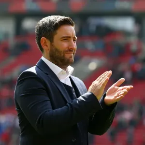 Johnson Leads Bristol City against Birmingham City in Sky Bet Championship Clash at Ashton Gate