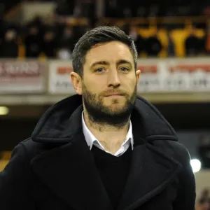Johnson Leads Bristol City at Molineux: Wolves vs. Bristol City Championship Clash (March 2016)