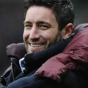 Johnson Leads Bristol City at Stadium MK against Milton Keynes Dons (2016)