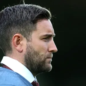 Johnson's Debut: Wycombe Wanderers vs. Bristol City, 09-08-16