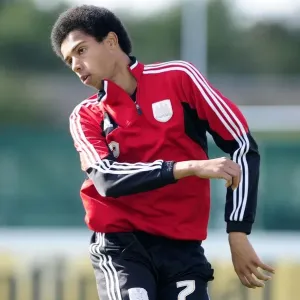 Jojo Wollacott in Action: Bristol City U18s vs Sheffield United Football Match Jojo Wollacott in Action: Bristol City U18s vs Sheffield United Football Match