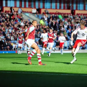 Jon Stead Goes for Glory: Burnley vs. Bristol City Championship Clash (September 25, 2010) Jon Stead Goes for Glory: Burnley vs. Bristol City Championship Clash (September 25, 2010)