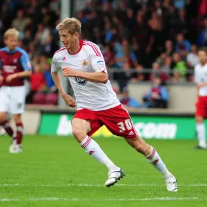 Jon Stead Scores Print - Bristol City v Scunthorpe United 2010