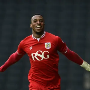 Jonathan Kodjia's Brace: Bristol City Takes 2-0 Lead over Milton Keynes Dons (2016)