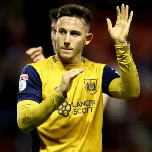 Josh Brownhill of Bristol City in Action Against Nottingham Forest, Sky Bet Championship 2017 Josh Brownhill of Bristol City in Action Against Nottingham Forest, Sky Bet Championship 2017