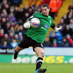 Julian Speroni Stops Bristol City: Crystal Palace vs. Bristol City Championship Clash at Selhurst Park (22/01/2011)