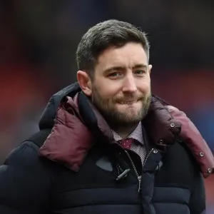 Lee Johnson: Leading the Charge for Bristol City at Ashton Gate, 2016 - Sky Bet Championship: Bristol City vs Bolton Wanderers Lee Johnson: Leading the Charge for Bristol City at Ashton Gate, 2016 - Sky Bet Championship: Bristol City vs Bolton Wanderers