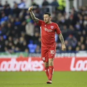Lee Tomlin in Action: Championship Showdown at Reading - November 2016