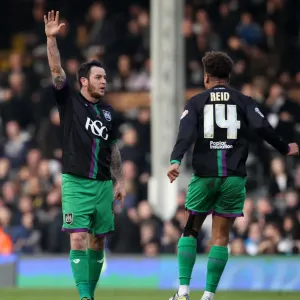 Lee Tomlin's Dramatic Winner: Bristol City Triumphs Over Fulham in Sky Bet Championship