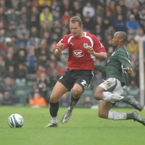Lee Trundle in Action: Plymouth vs. Bristol City Football Match
