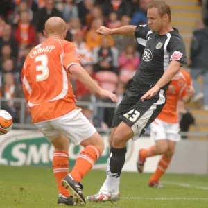 Lee Trundle: A Battle Between Blackpool and Bristol City