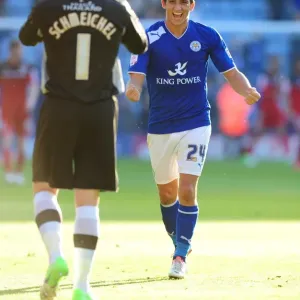 Leicester City Champions: Schmeichel and Knockaert's Emotional Reaction to Winning the Championship over Bristol City Leicester City Champions: Schmeichel and Knockaert's Emotional Reaction to Winning the Championship over Bristol City