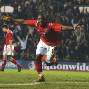 Leroy Lita England