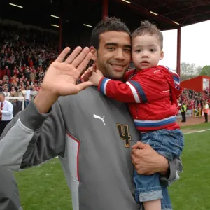 Liam Fontaine" en español es "Liam Fontaine
