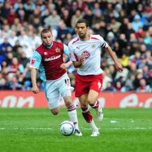 Liam Fontaine tussles with Martin Patterson