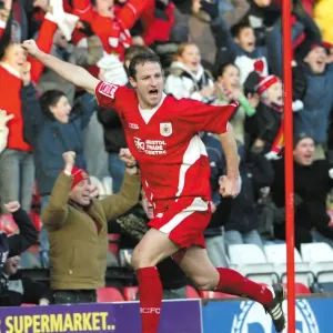 Louis Carey in Action for Bristol City Football Club (05-06) Louis Carey in Action for Bristol City Football Club (05-06)