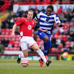 Louis Carey tussles with Jay Emmanuel-Thomas Print (Bristol City V Doncaster Rovers)