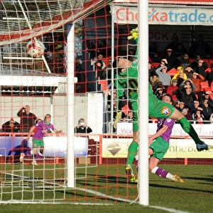 Luke Ayling Scores Game-Winning Goal for Bristol City against Crawley Town, March 2015