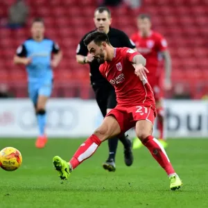 Marlon Pack in Action: Bristol City vs Rotherham United, Sky Bet Championship, 2017 Marlon Pack in Action: Bristol City vs Rotherham United, Sky Bet Championship, 2017