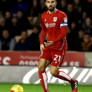Marlon Pack in Action: Wolverhampton Wanderers vs. Bristol City, Sky Bet Championship (December 2016) Marlon Pack in Action: Wolverhampton Wanderers vs. Bristol City, Sky Bet Championship (December 2016)