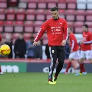 Marlon Pack of Bristol City Warming Up Ahead of Rotherham United Clash, 14th December 2013
