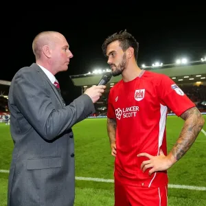Marlon Pack Receives Man of the Match Award after Securing 1-0 Win for Bristol City Marlon Pack Receives Man of the Match Award after Securing 1-0 Win for Bristol City