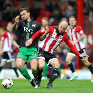 Marlon Pack vs. Alan McCormack Print - Championship Football Action