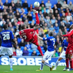 Marvin Elliott in Action: Cardiff City vs. Bristol City, Npower Championship, 16/10/2010
