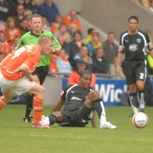 Marvin Elliott: Clash at the Stadia - Bristol City vs. Blackpool