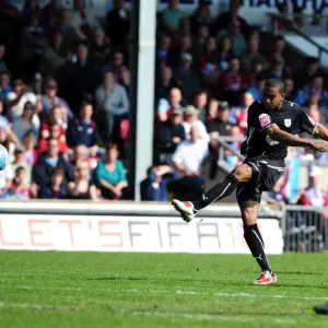 Marvin Elliott's Goal Attempt for Bristol City against Scunthorpe United, Championship 2010 Marvin Elliott's Goal Attempt for Bristol City against Scunthorpe United, Championship 2010