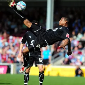 Marvin Elliott's Thrilling Volley: Scunthorpe United vs. Bristol City, Championship 2010 Marvin Elliott's Thrilling Volley: Scunthorpe United vs. Bristol City, Championship 2010