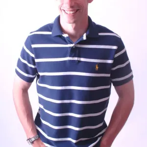 Michael McIndoe: Intense Concentration in Bristol City Football Club Jersey