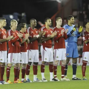 Minutes of Silence: Scott McDonald Pays Tribute to Gary Speed at Bristol City vs. Middlesbrough (Neil Phillips/Pinnacle, 03/12/2011) Minutes of Silence: Scott McDonald Pays Tribute to Gary Speed at Bristol City vs. Middlesbrough (Neil Phillips/Pinnacle, 03/12/2011)
